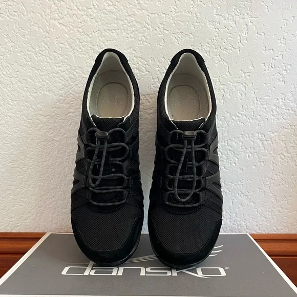 Dansko Tennies - Picture 3 of 6